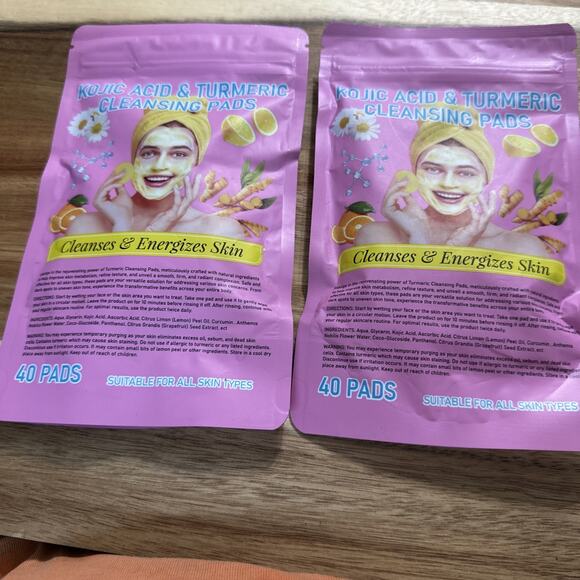 2 New Kojic Acid & Turmeric Cleansing Pads Facial Cleanse Energize 40 Pads Each - Picture 1 of 2